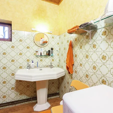 Tranquil Garden Hideaway بيت للعطل Puy-lʼÉvêque